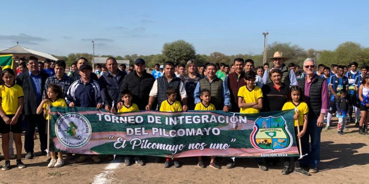 Al son de “El Pilcomayo nos une” se dio inicio a competencia deportiva