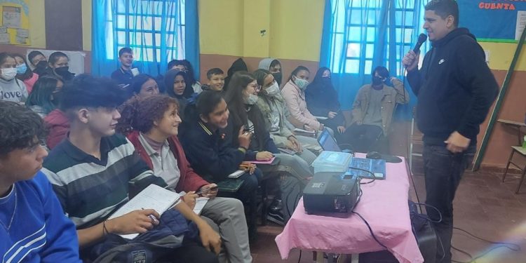 Salvando Vidas llevó su programa de prevención hasta Ñemby