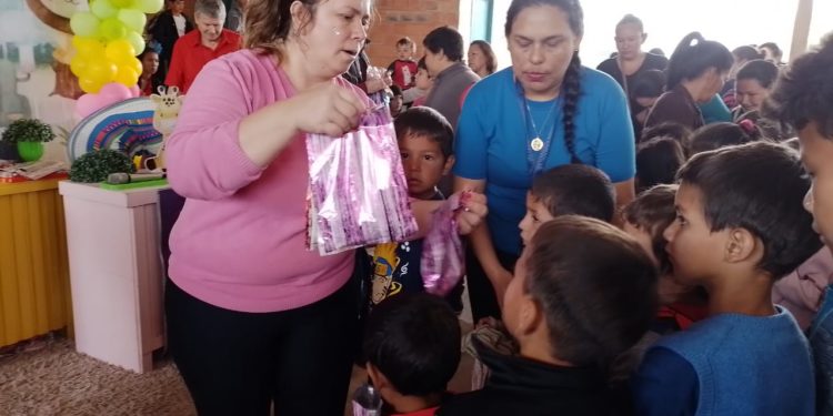 Los niños son el significado más puro de la bondad y la inocencia, hoy celebran su día Los niños son el significado más puro de la bondad y la inocencia, hoy celebran su día