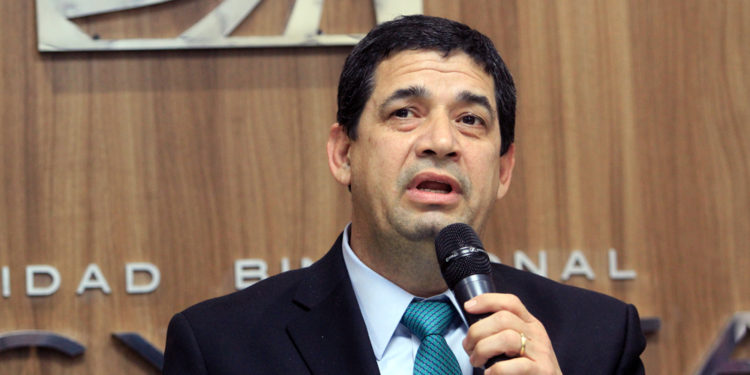 Vicepresidente anuncia que no renunciará al cargo mientras no se presente una denuncia concreta en su contra