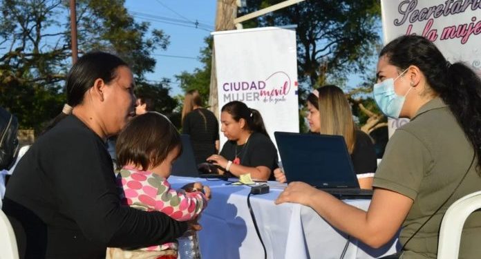 Ciudad Mujer Móvil brindó cerca de 600 servicios en Mariano Roque Alonso Ciudad Mujer Móvil brindó cerca de 600 servicios en Mariano Roque Alonso