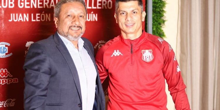 Gustavo Florentín fue presentado en General Caballero de JLM Gustavo Florentín fue presentado en General Caballero de JLM