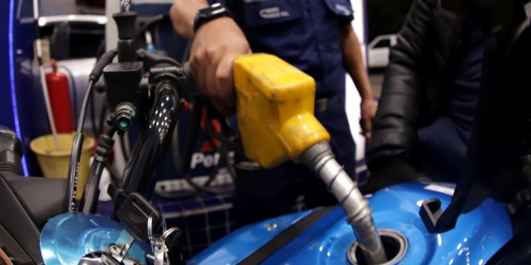 Sedeco realiza monitoreo de precios de combustibles en Capital y Central Sedeco realiza monitoreo de precios de combustibles en Capital y Central