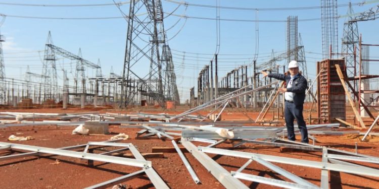 Avanzan obras estratégicas para la expansión del sistema eléctrico de la ANDE