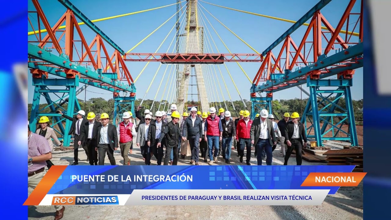 Abdo y Bolsonaro recorren nuevo puente que refuerza la integración de Paraguay y Brasil.