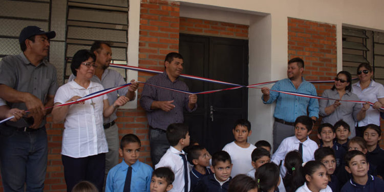 Impulsan mejoras en la educación a través de inauguraciones y refacciones de locales escolares