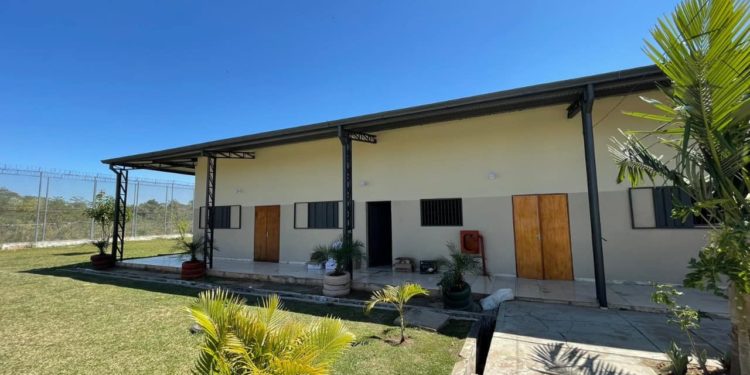 Inauguraron mejoras edilicias y apuesta cultural en el Centro Penitenciario de Mujeres Serafina Dávalos