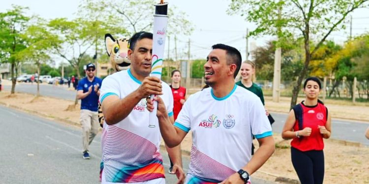 Integrante del equipo de la RCC, participó en el recorrido de la antorcha de los Juegos ASU2022 en el Chaco Integrante del equipo de la RCC, participó en el recorrido de la antorcha de los Juegos ASU2022 en el Chaco