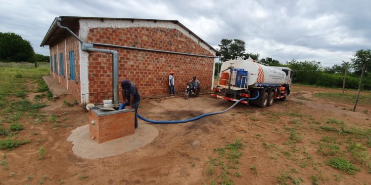 SEN distribuye hasta el momento más de 35 millones de litros de agua a familias en la región Occidental