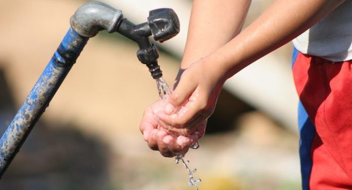 MOPC celebra dictamen favorable a proyecto de agua potable para Villa Hayes