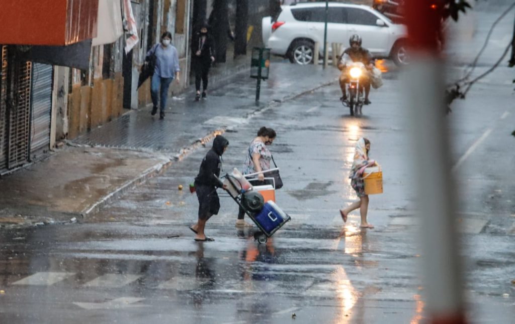 Lluvias y tormentas para hoy y los próximos días.