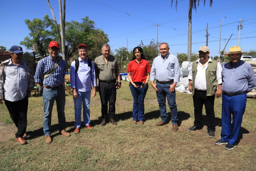 Entregaron más de 878 millones de Gs. a productores del Chaco