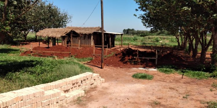Comunidad Indígena de Itakyry del Alto Paraná próximamente accederá a viviendas dignas Comunidad Indígena de Itakyry del Alto Paraná próximamente accederá a viviendas dignas