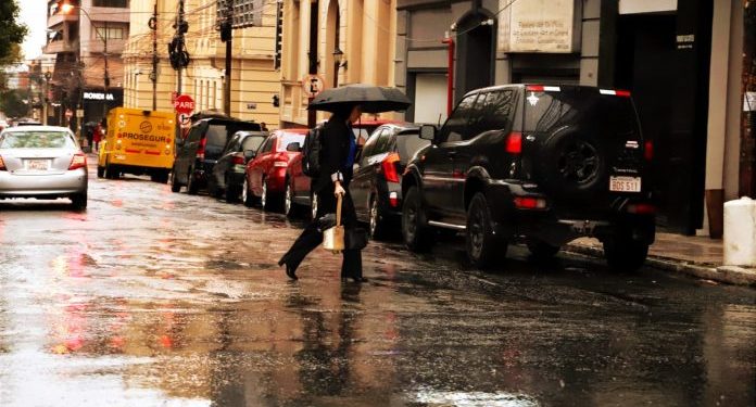 Más lluvias y tormentas eléctricas para este jueves Más lluvias y tormentas eléctricas para este jueves