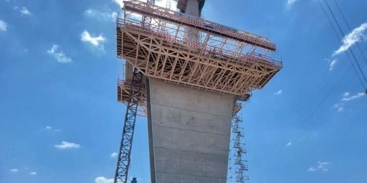 Puente Héroes del Chaco: todo listo para el hormigonado de la dovela cero Puente Héroes del Chaco: todo listo para el hormigonado de la dovela cero
