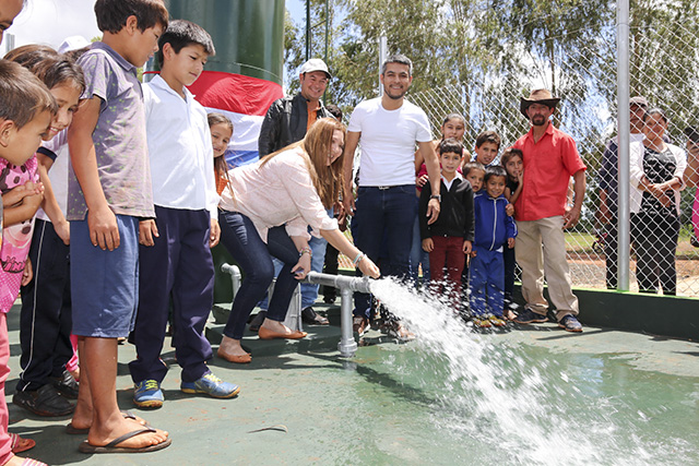 Luego de 30 años de espera, el actual gobierno inaugura sistema de agua potable en Capi’i, Itakyry, Alto Paraná
