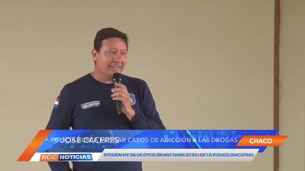 Policía Antinarcótico promueve prevención de casos de adicción en instituciones de Filadelfia