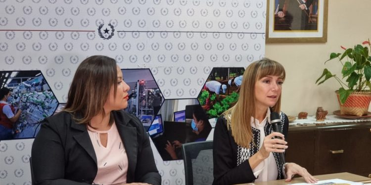 Ministerio de Trabajo presentó calculadora digital para descifrar aguinaldo y recuerda obligación de empleadores Ministerio de Trabajo presentó calculadora digital para descifrar aguinaldo y recuerda obligación de empleadores