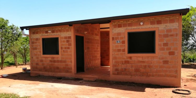 Muy pronto 37 familias indígenas de Caaguazú accederán a viviendas adaptadas a su cultura