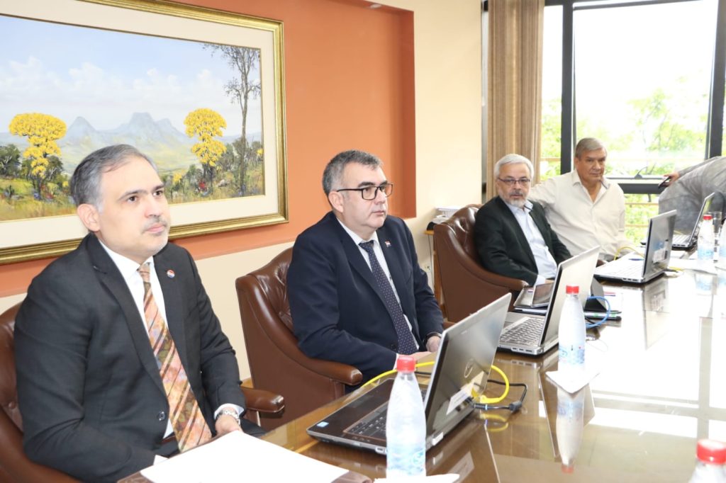 Ministro de Educación reafirma que la ideología de género no debe ser tratado en instituciones educativas