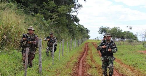 Detienen a dos presuntos miembros del EPP en continuación a enfrentamiento Detienen a dos presuntos miembros del EPP en continuación a enfrentamiento