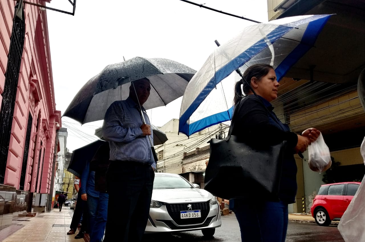 Lluvias y temperatura máxima de 29°C, anuncia Meteorología