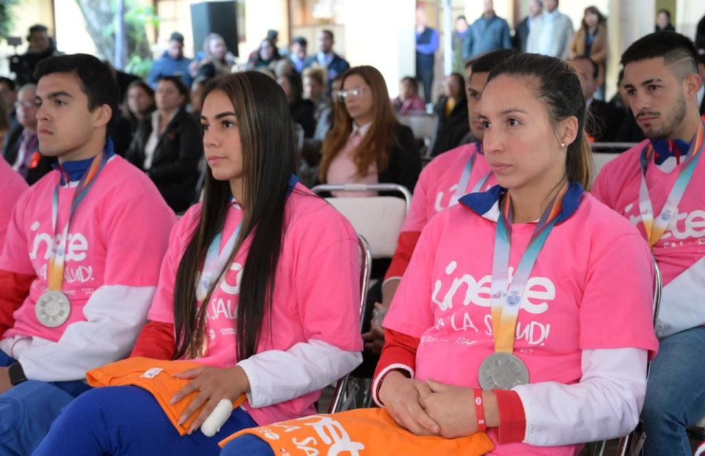 Lanzaron campaña “Únete por la Salud” para destacar el cuidado de hombres y mujeres de la sociedad.