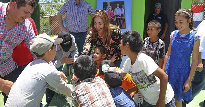 Inauguran sistemas de agua potable en Amambay