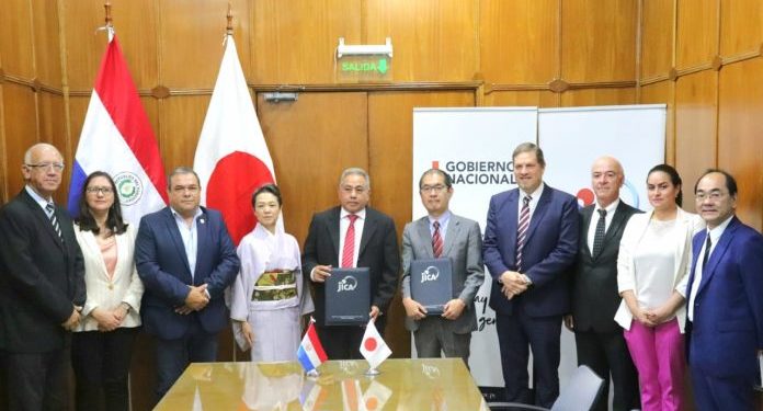 El MOPC selló donación con la JICA para obras de agua potable en Villa Hayes