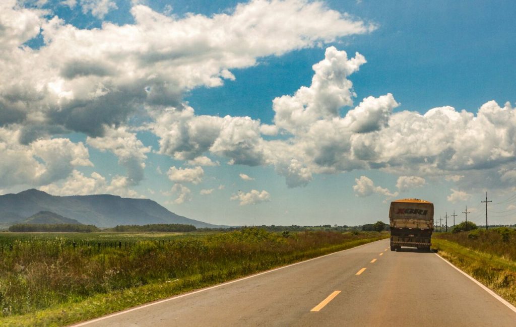 Inicio de semana con una jornada fresca a cálido y con vientos del sur
