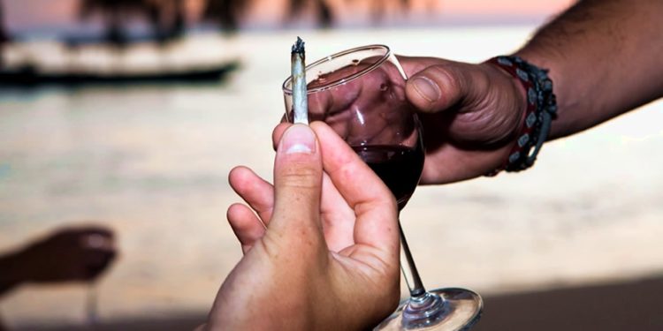 Buscan instalar unidades de rehabilitación para adictos a las drogas en cabeceras departamentales