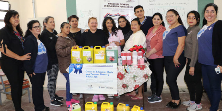 Programa educativo con enfoque laboral tiñe de esperanza al Penal del Buen Pastor