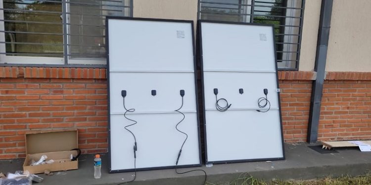 Región Sanitaria de Alto Paraguay recibe equipos para conservación de vacunas Región Sanitaria de Alto Paraguay recibe equipos para conservación de vacunas