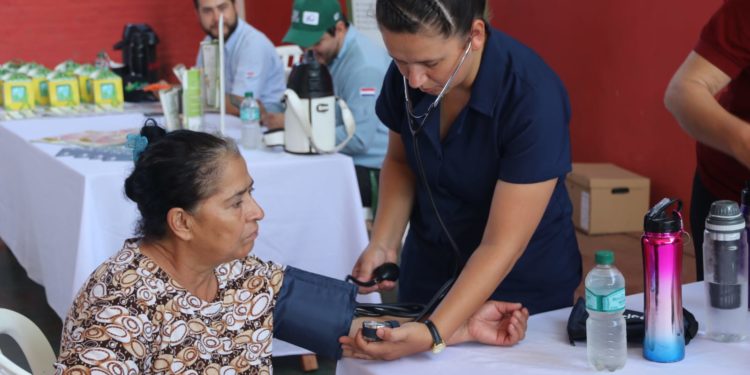 Ciudad Mujer Móvil brindó servicios en el Departamento de Guairá Ciudad Mujer Móvil brindó servicios en el Departamento de Guairá