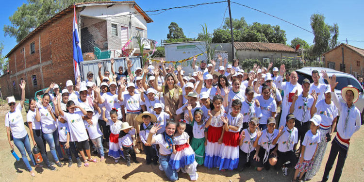 Más de 100.000 personas fueron beneficiadas con el Programa Ñapu’ake Más de 100.000 personas fueron beneficiadas con el Programa Ñapu’ake
