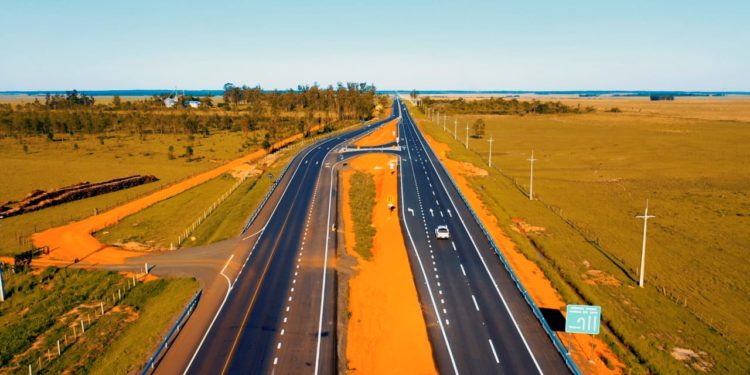 Quedan pocos kilómetros para completar la duplicación de la ruta PY02 Quedan pocos kilómetros para completar la duplicación de la ruta PY02