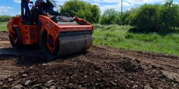 Presidente Hayes: Obras Públicas invertirá para mejorar la transitabilidad de zonas críticas