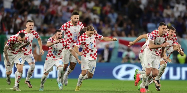 Croacia dio un golpe y dejó fuera del mundial a Brasil