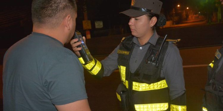 Días festivos con más 300 demorados por la Patrulla Caminera