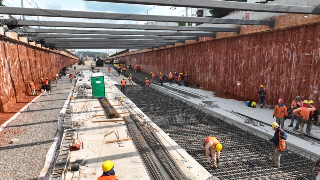 Inician obras de asfaltado del Túnel Tres Bocas