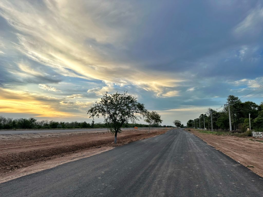 Concluyen trabajos de carpeta asfáltica en Irala Fernández