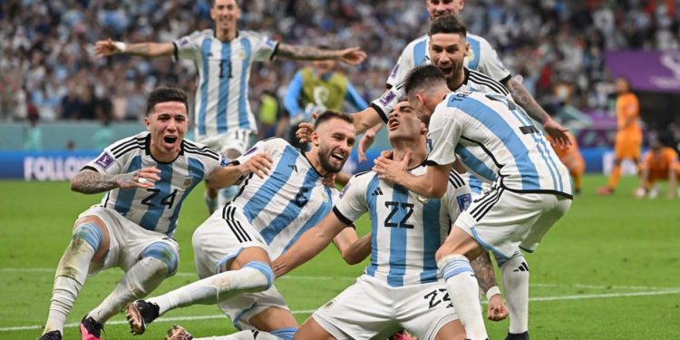 Argentina se impuso a Países Bajos y se metió en semifinales