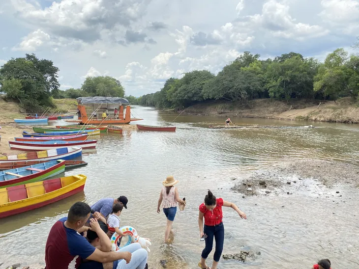 Prevén desabastecimiento de agua potable tras bajante del río Tebicuarymí Prevén desabastecimiento de agua potable tras bajante del río Tebicuarymí