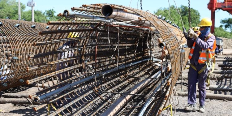 Puente de la Bioceánica avanzó con la construcción de 110 pilotes Puente de la Bioceánica avanzó con la construcción de 110 pilotes