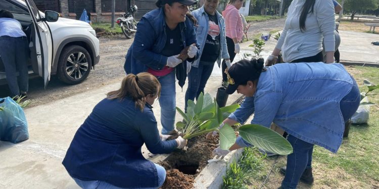 Municipalidad de Villa Hayes trabaja en el acondicionamiento de espacios recreativos Municipalidad de Villa Hayes trabaja en el acondicionamiento de espacios recreativos
