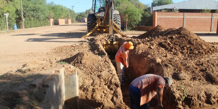 Municipalidad de Filadelfia instala alcantarillas a beneficio del barrio Amistad de Filadelfia Municipalidad de Filadelfia instala alcantarillas a beneficio del barrio Amistad de Filadelfia