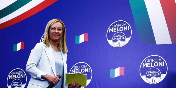 Italia elimina el “Género NO binario” de los documentos de identidad