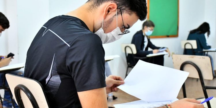 SNPP ofrece becas a jóvenes que quieran estudiar inglés SNPP ofrece becas a jóvenes que quieran estudiar inglés