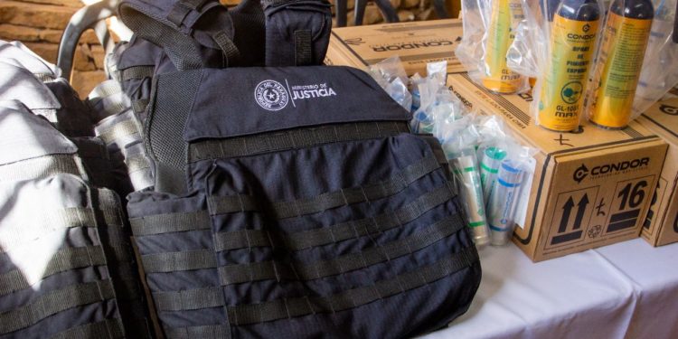 Ministerio de Justicia adquiere importante lote de equipos de seguridad Ministerio de Justicia adquiere importante lote de equipos de seguridad