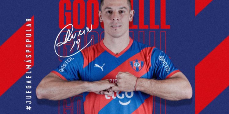 ¡El mimado de la casa! Luego de 3 años Churín volvió a convertir con el Ciclón ¡El mimado de la casa! Luego de 3 años Churín volvió a convertir con el Ciclón